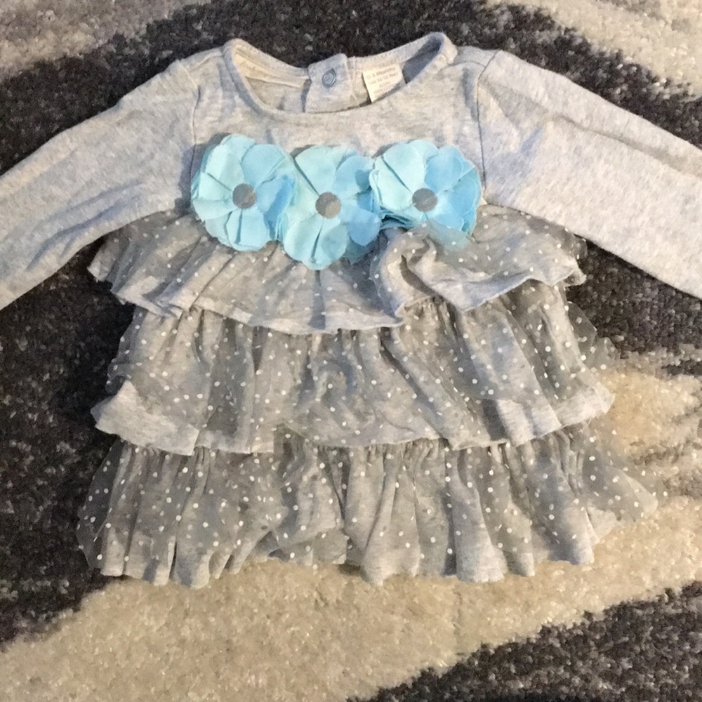 0-3M Gray and Blue Flower Ruffle Top